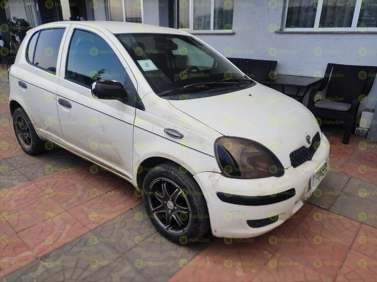 2004 Model-Toyota Vitz