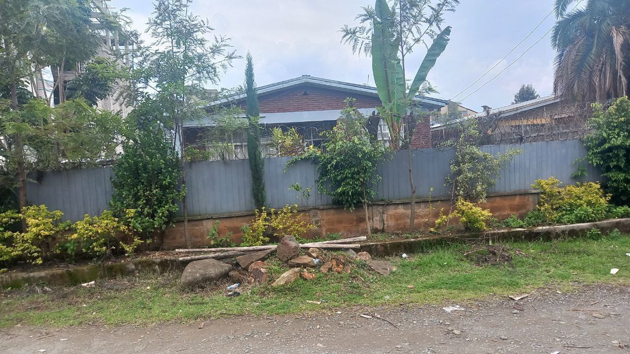 500 ካሬ የሚሸጥ ቪላ ቤት በአያት ኮንፓውንድ
