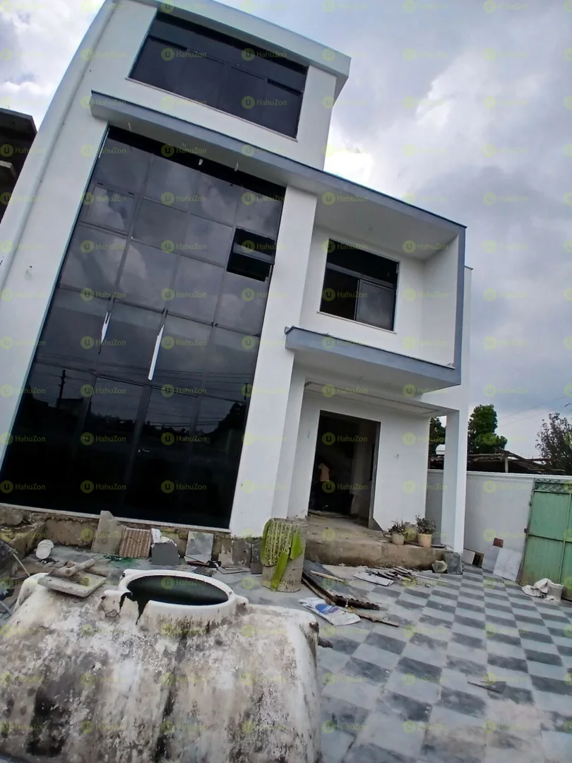 420 ካሬ የሚሸጥ G+2 ቤት በወሰን