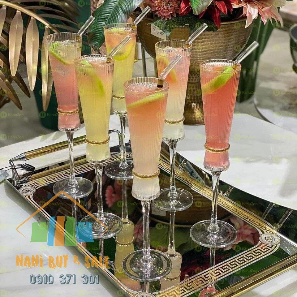 ኳሊቲ እና ውብ የሻምፓይን ብርጭቆ