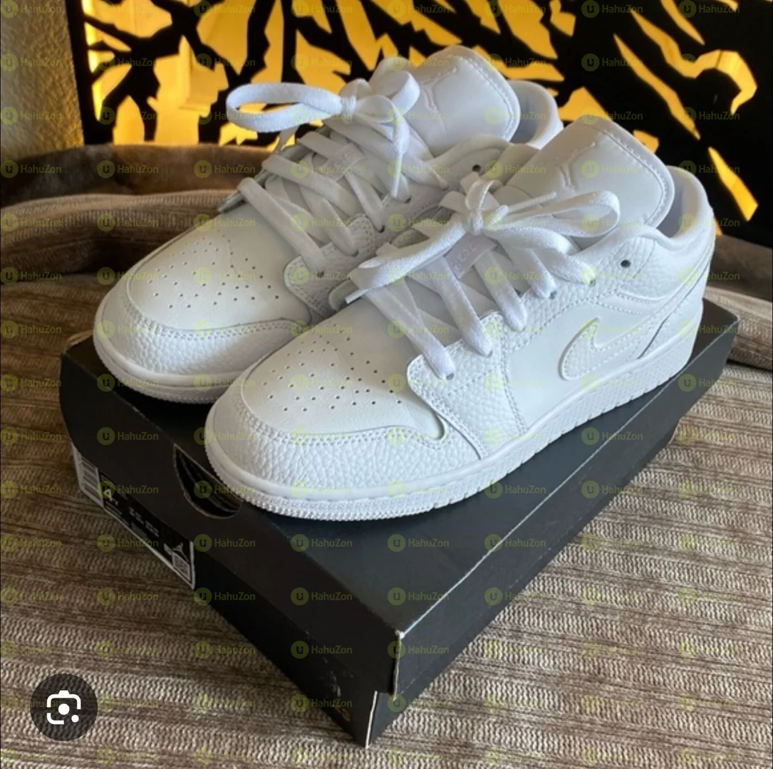 Air Jordan 1 Low Triple white Men's Shoes