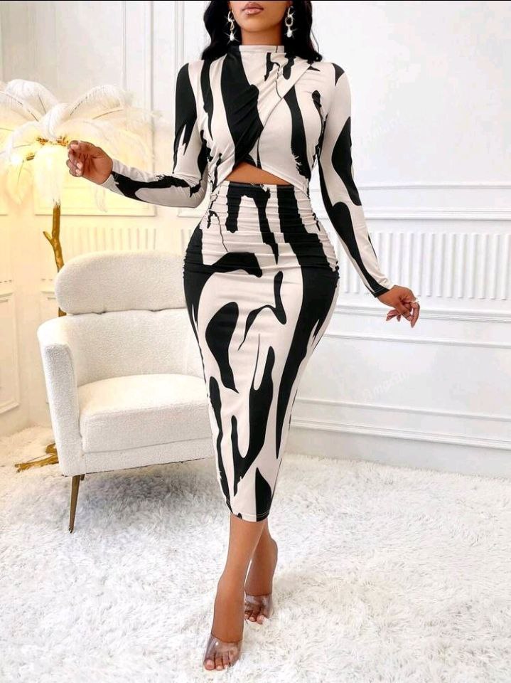 Ruched Waist Printed Dress