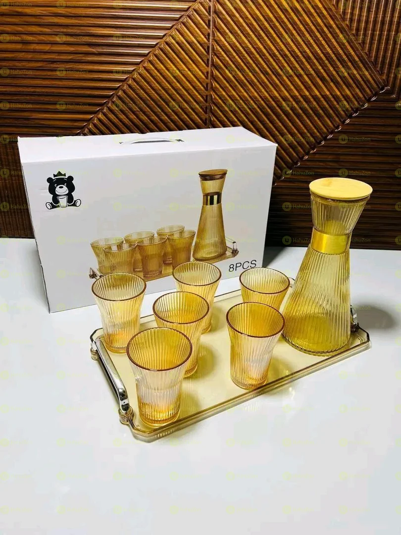 8 Pcs Glassware Set