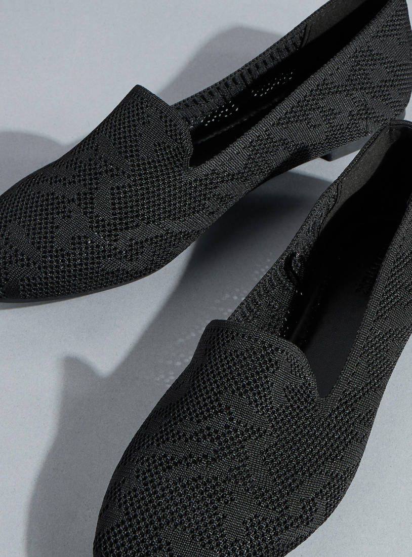 Max Textured Slip On Ballerina