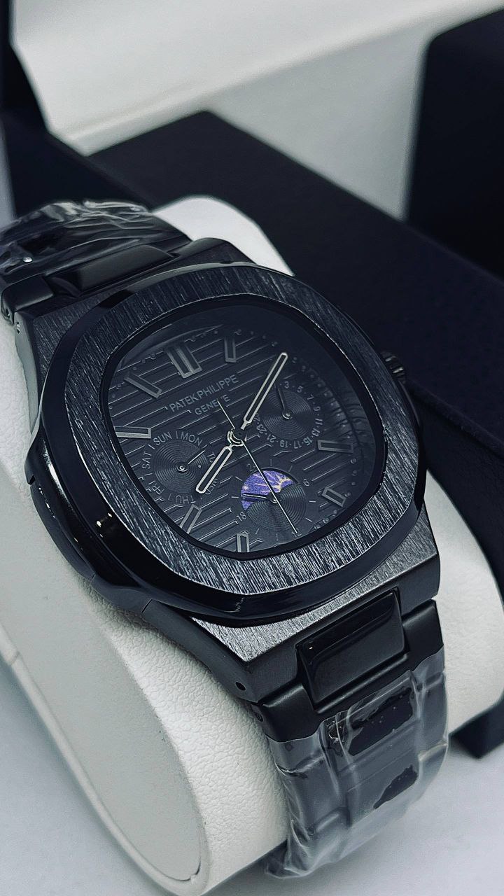 Patek Philippe Nautilus Men;s Watches