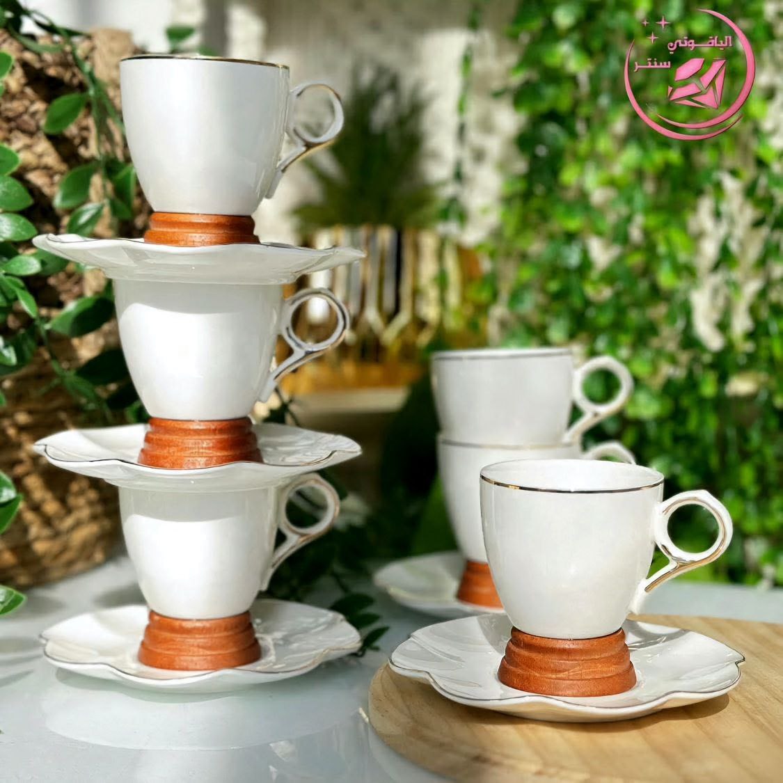 6 ፍሬ ቄንጠኛ ሴራሚክ የቡና ሲኒ ከነ ማስቀመጫው።