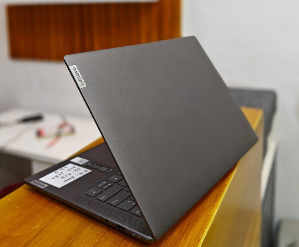 Lenovo Slim 7 Pro Ryzen 9 6900HS Laptop