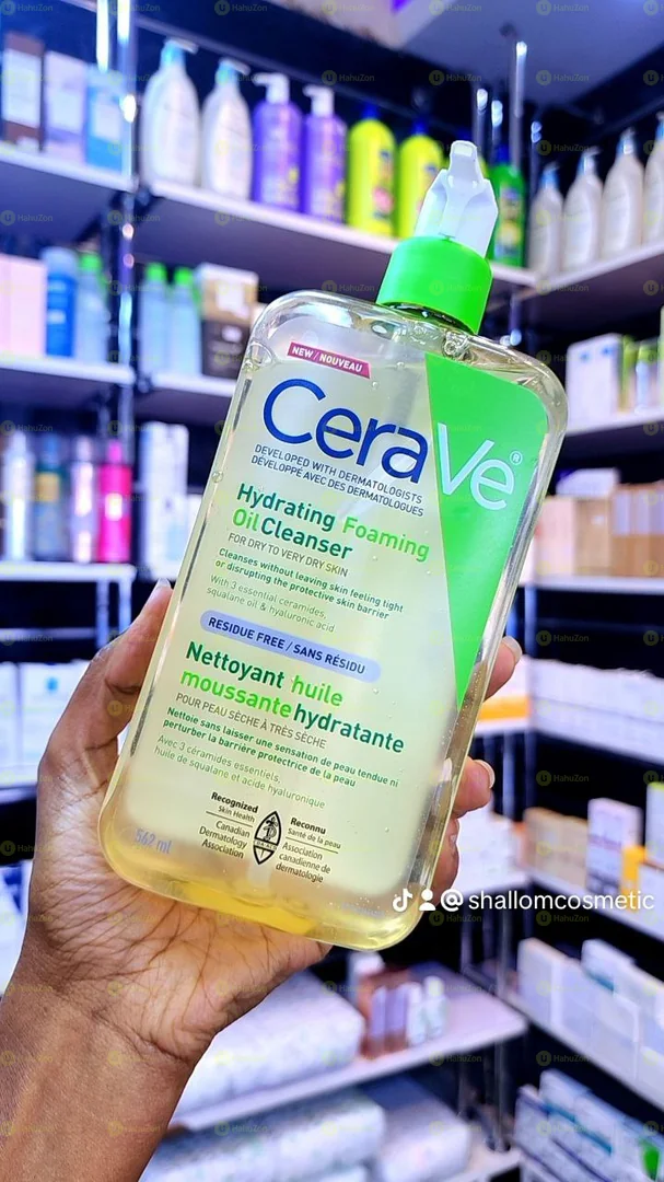 CeraVe Hydrating Foaming Oil Cleanser