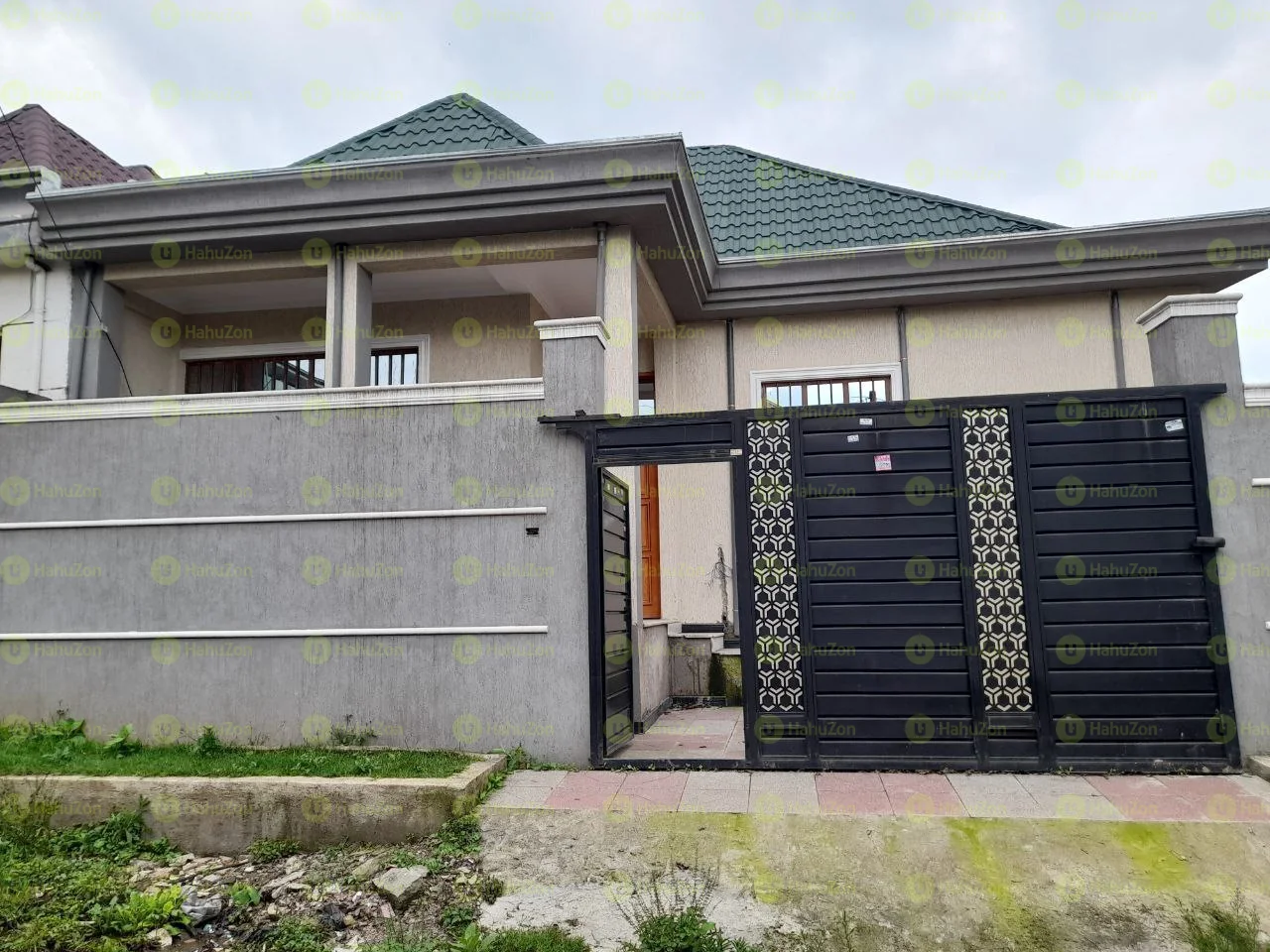 150 ካሬ የሚሸጥ ቪላ ቤት በሲኤምሲ መሪ