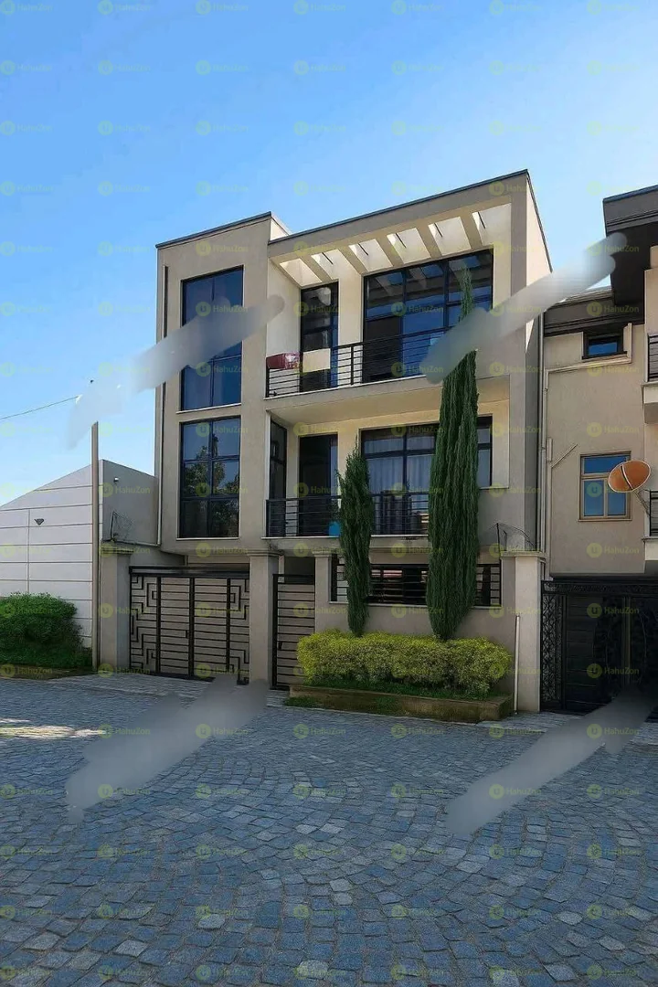 105 ካሬ የሚሸጥ G+2 ቤት በአያት