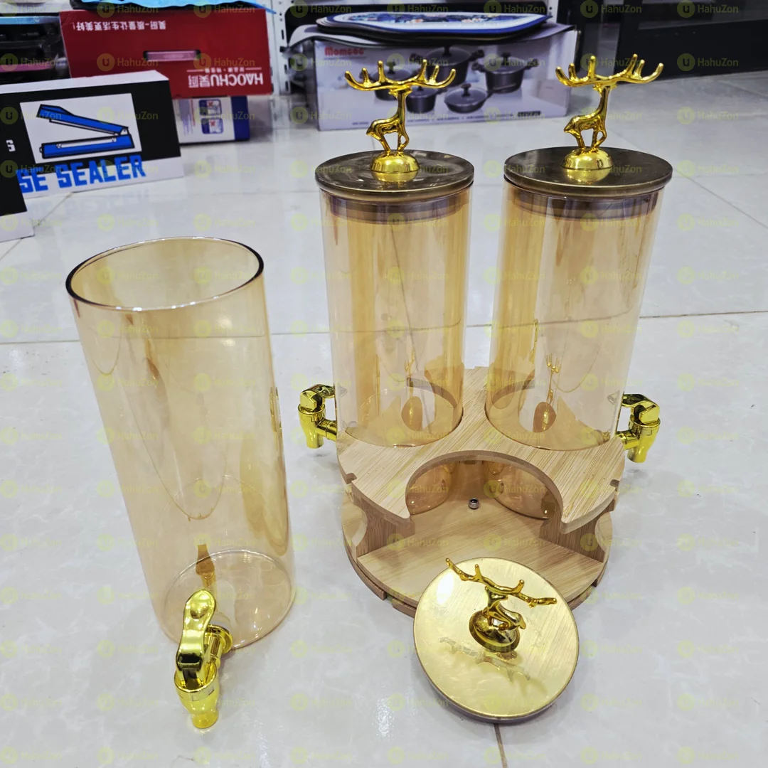 3 በ 1 ላይ የሆነ የመጠጥ ማቅረቢያ