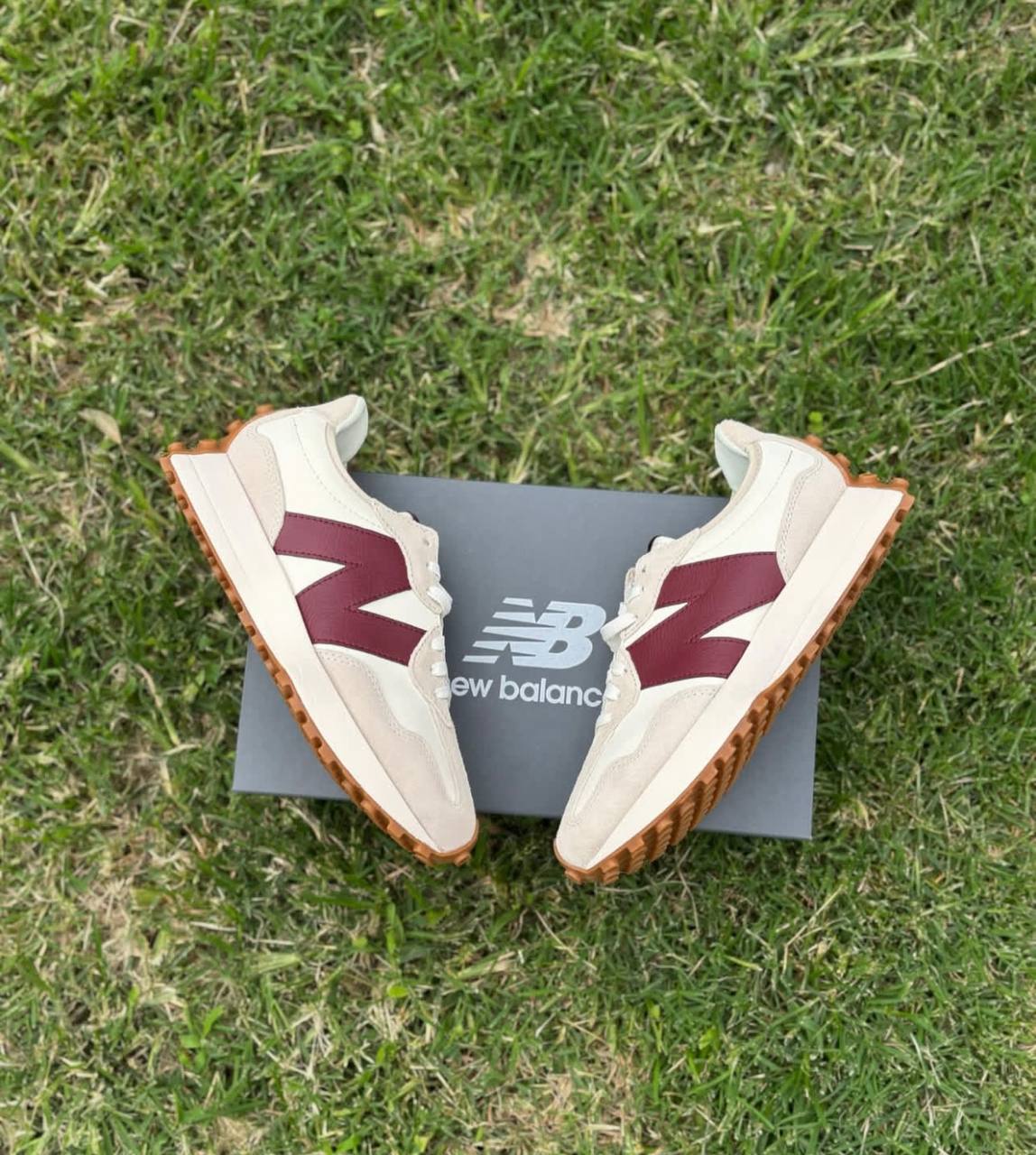 New Balance 327 Women's Shoes