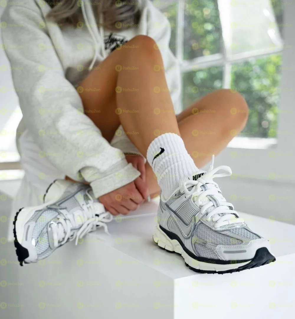 Nike Vomero 5 Women's Shoes