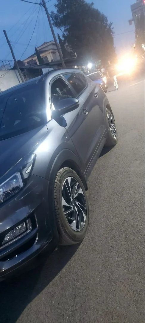 2019 Model-Hyundai Tucson