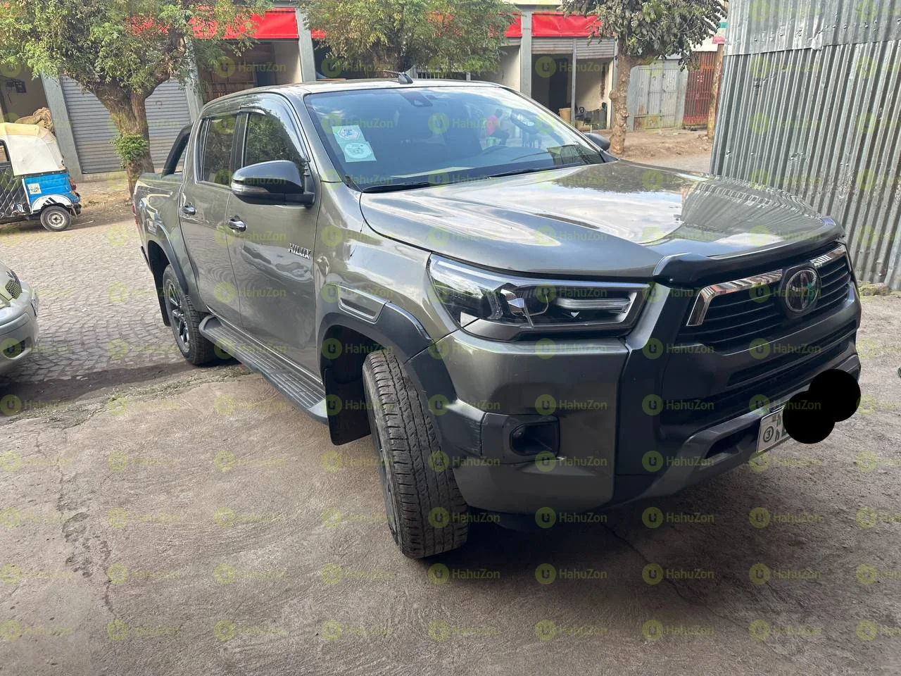 2021 Model-Toyota Hilux Invincible