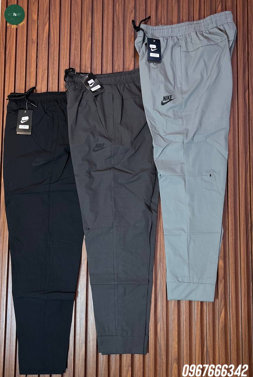 Nike Premium Joggers