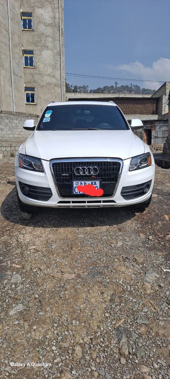2011 Model-Audi Qs Premium