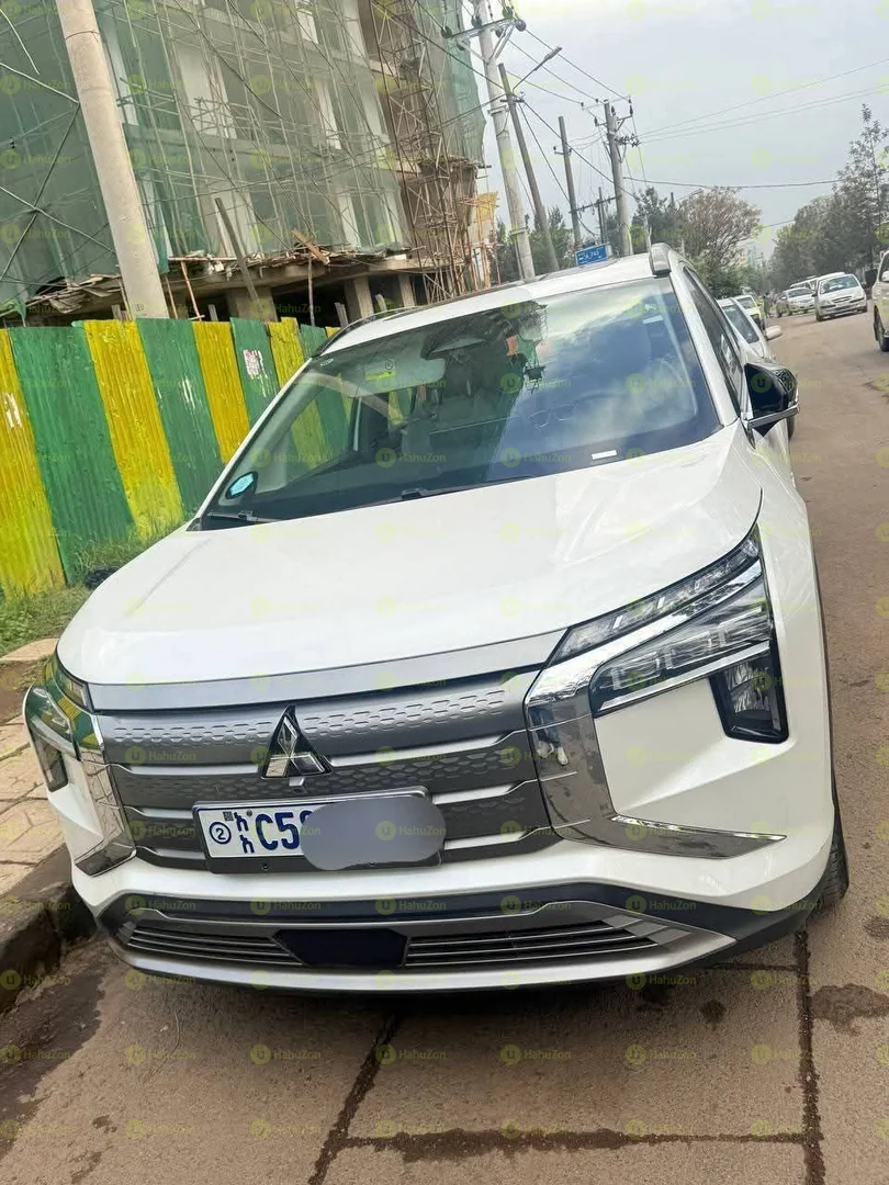 2023 Model-Mitsubishi Airtrek EV