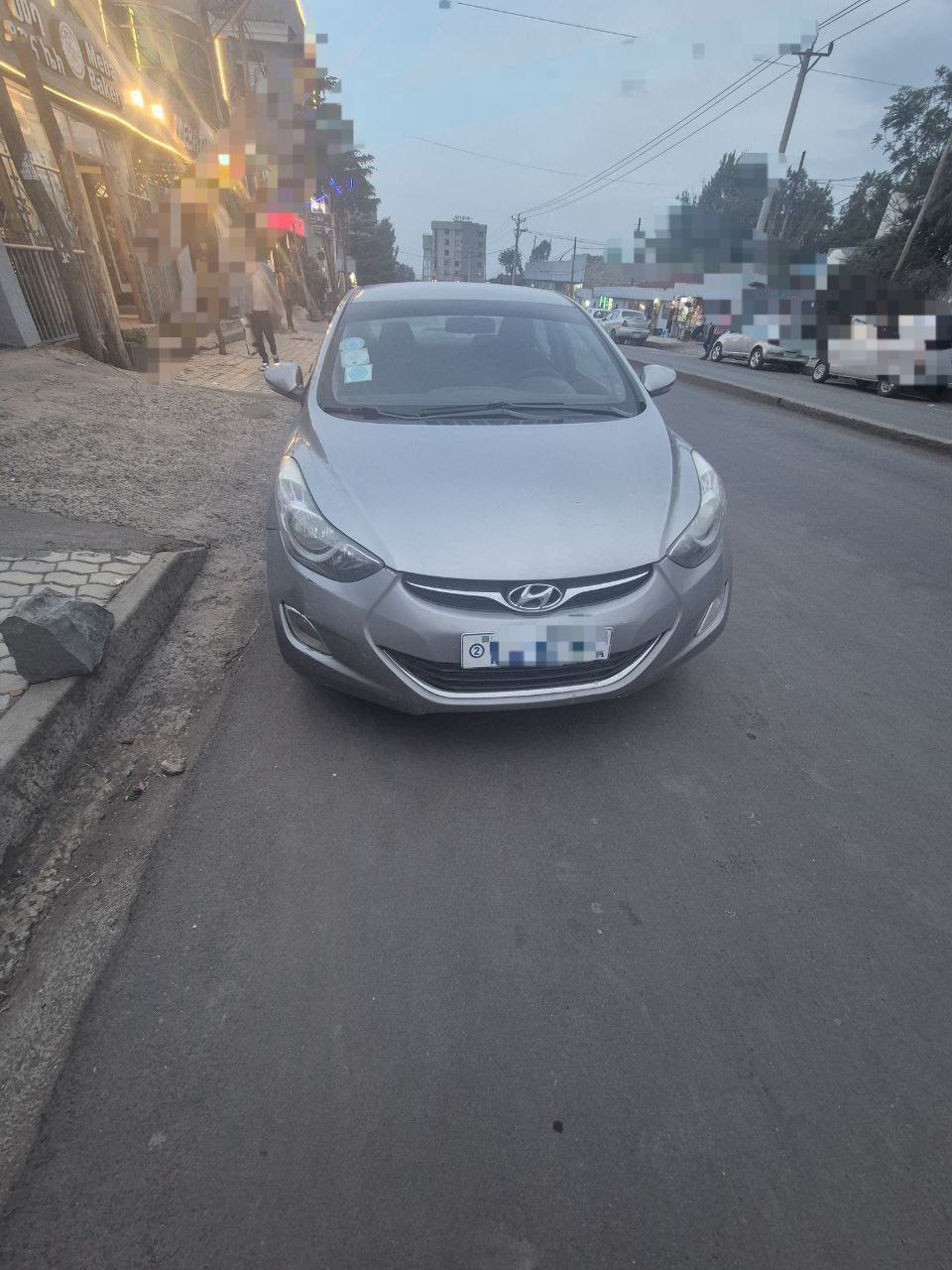 2012 Model-Hyundai Elentra