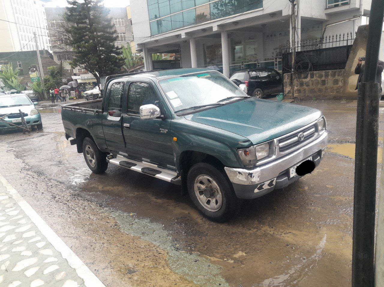 2000 Model-Toyota 2Lt Extra Cap