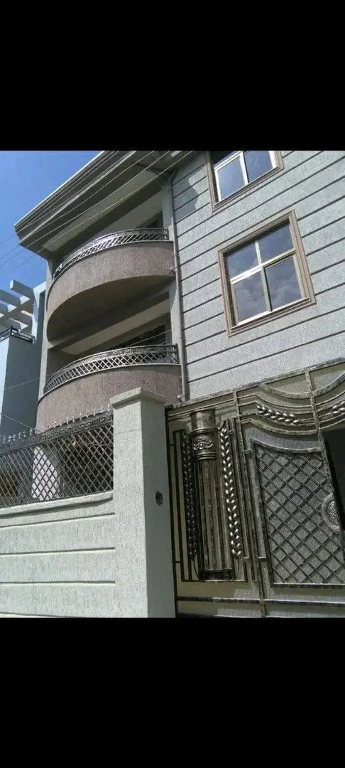 150 ካሬ የሚሸጥ G+2 ቤት በአያት