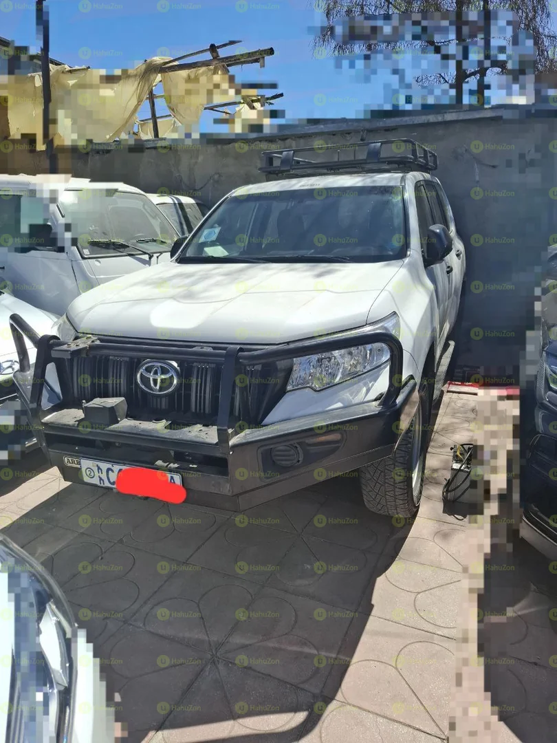 2018 Model-Toyota Land Cruiser Prado