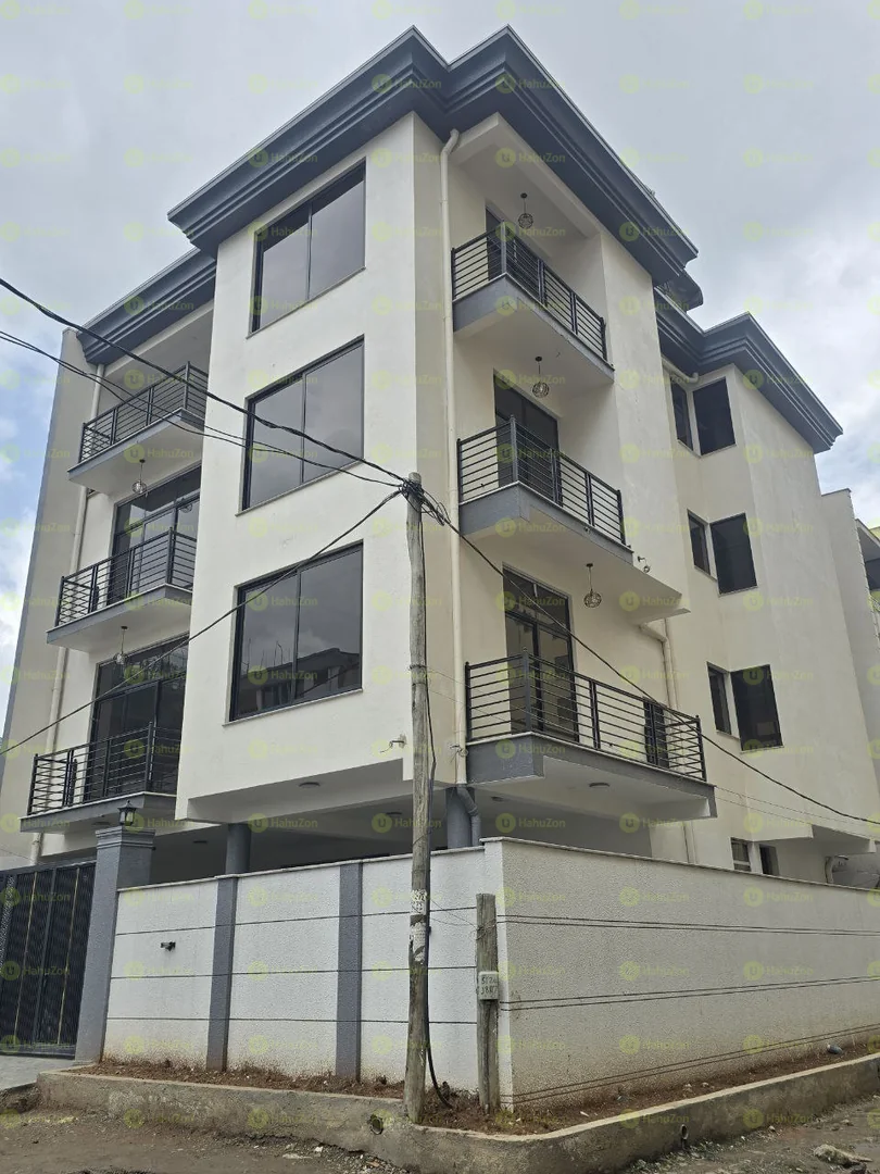 200 ካሬ የሚሸጥ ዘመናዊ G+3 ቤት በአያት