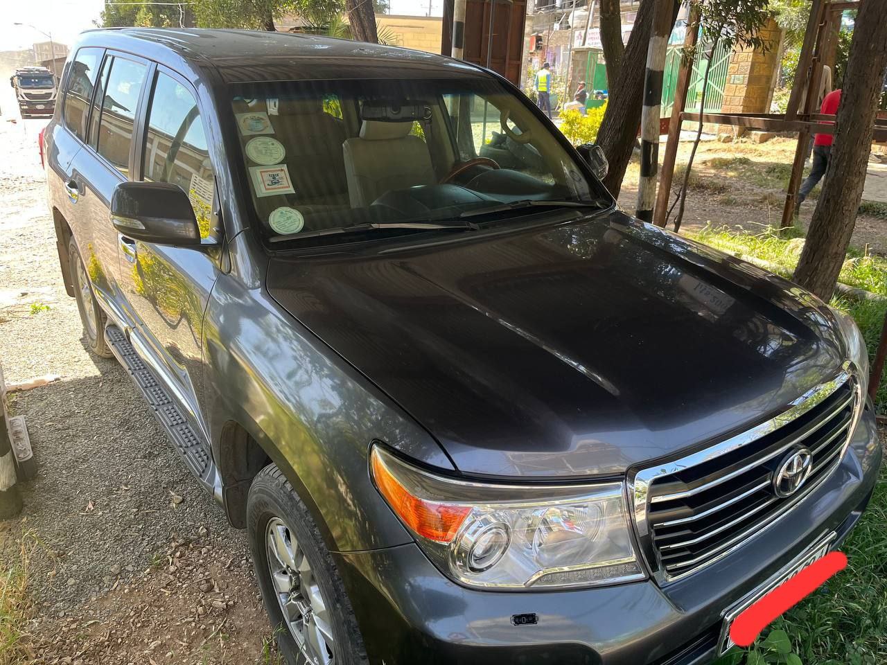 2015 Model-Toyota Landcruiser GX.R