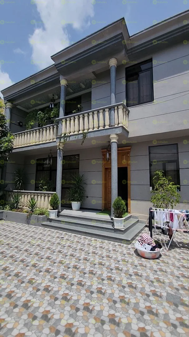 330 ካሬ የሚሸጥ G+1+ ቴራስ ቤት በሰሚት