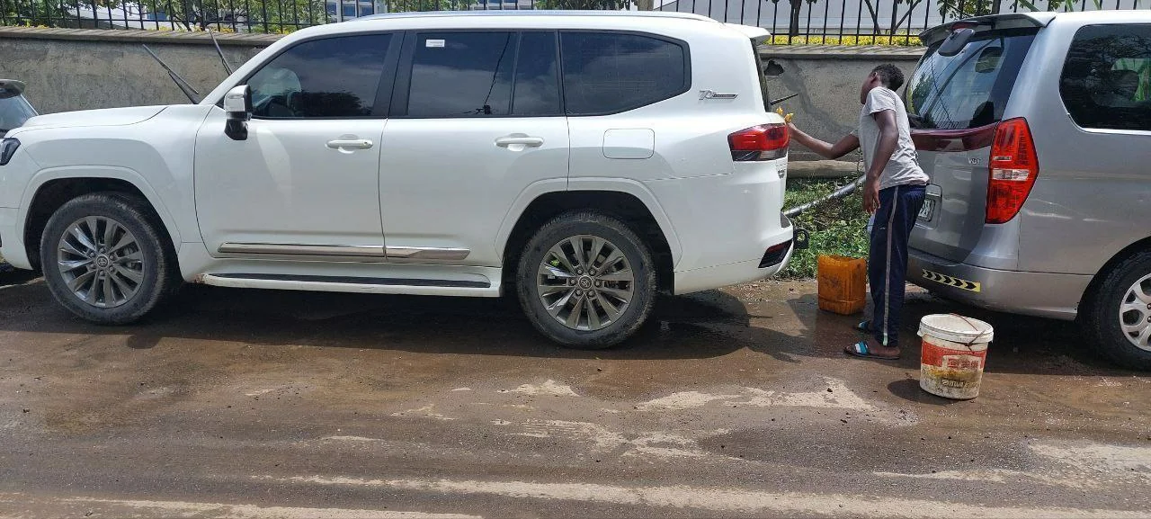 2022 Model-Toyota Land Cruiser V6 VX.R