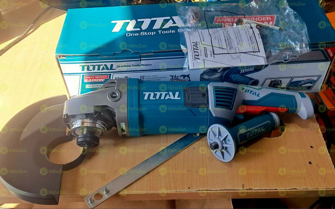 Total Grinders 2400W