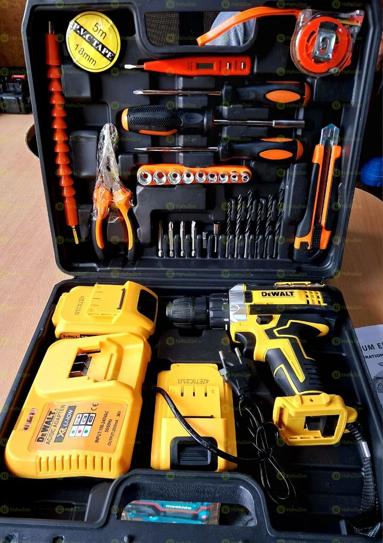Dewalt Charger Drill