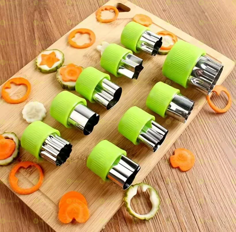 Mini Stainless Steel Flower Shape Cake Vegetable Fruit Cutter Mold Tool