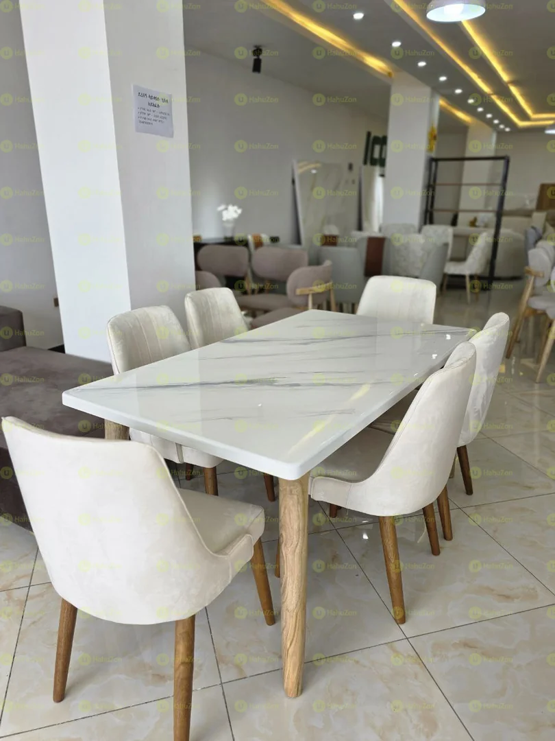 ባለ6 ወንበር የምግብ ጠረንጴዛ