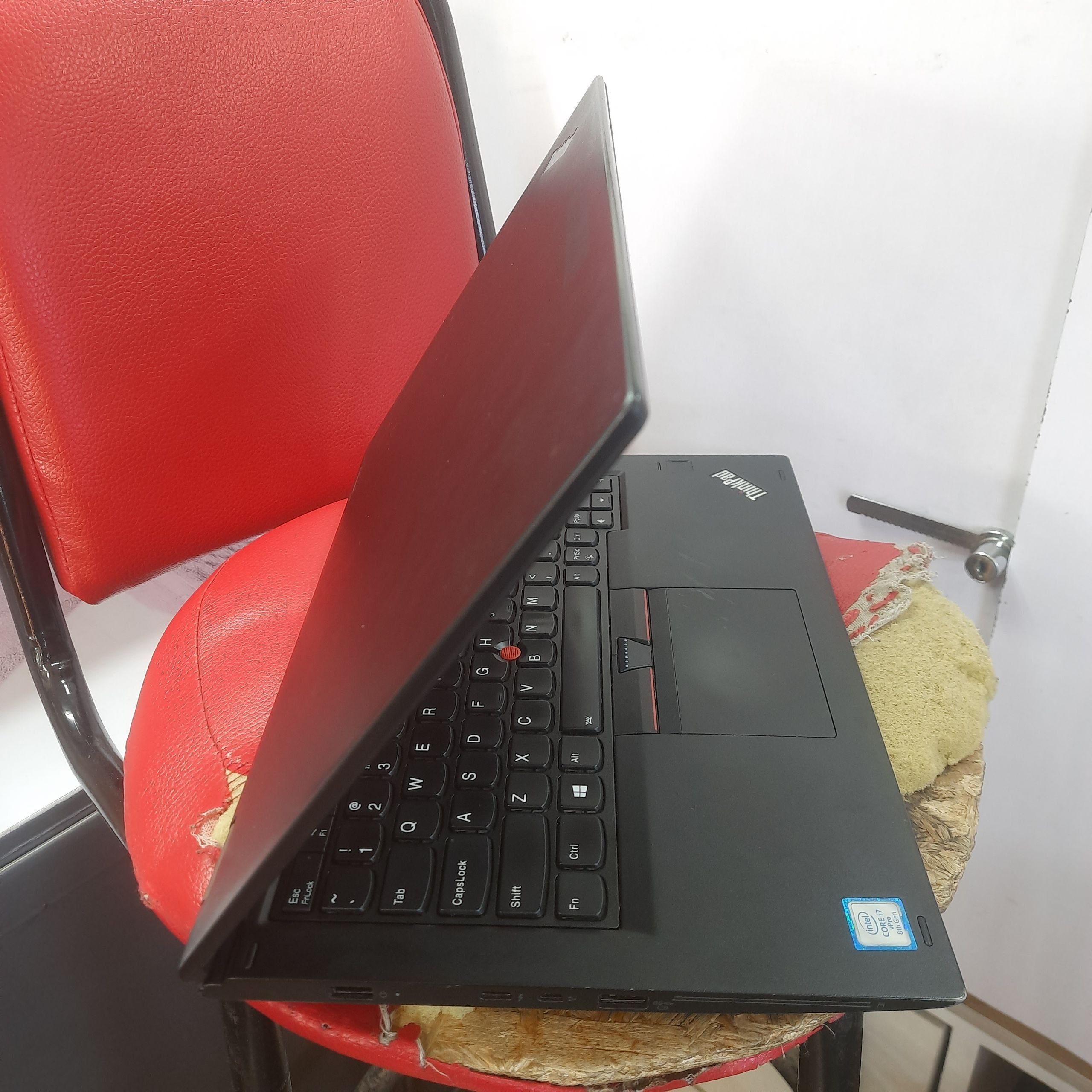 Lenovo Yoga 380 Core i7 8th Generation