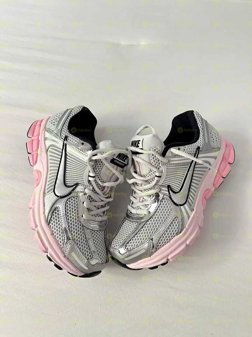 Nike Vomero Women's Shoes