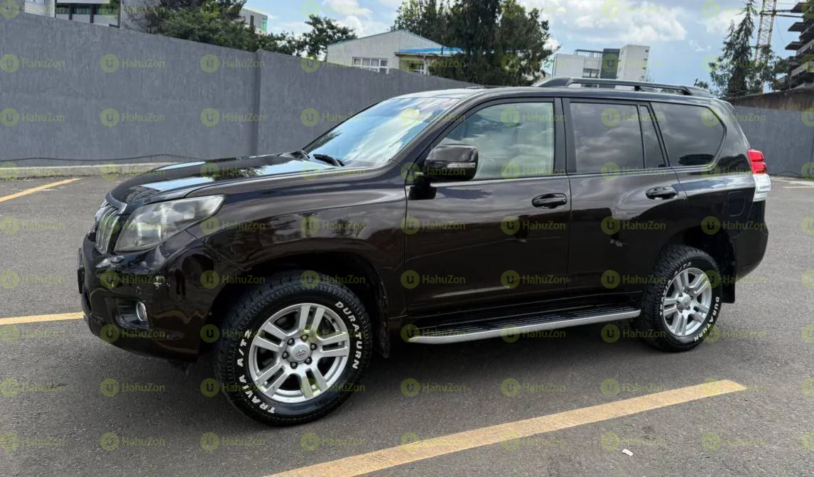 2012 Model-Toyota Prado