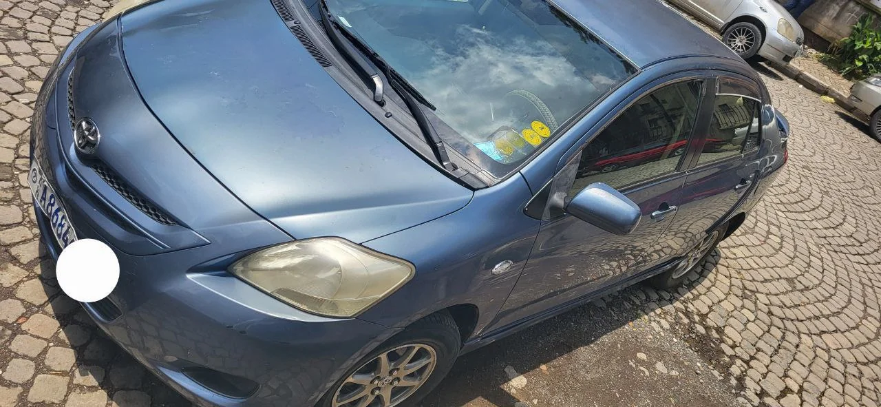 2006 Model-Toyota Yaris Belta