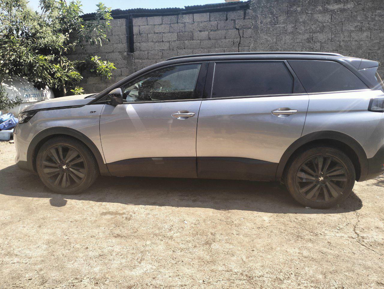 2022 Model-Peugeot 5008  GT