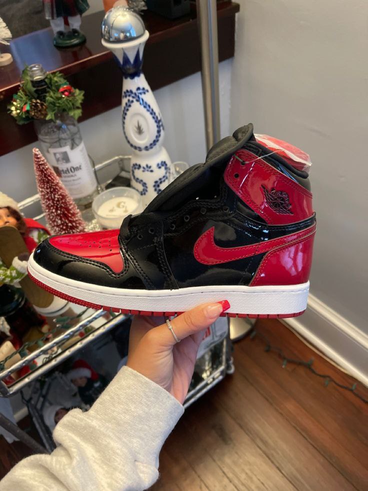 Jordan 1 OG Patent Bred Women's Shoes