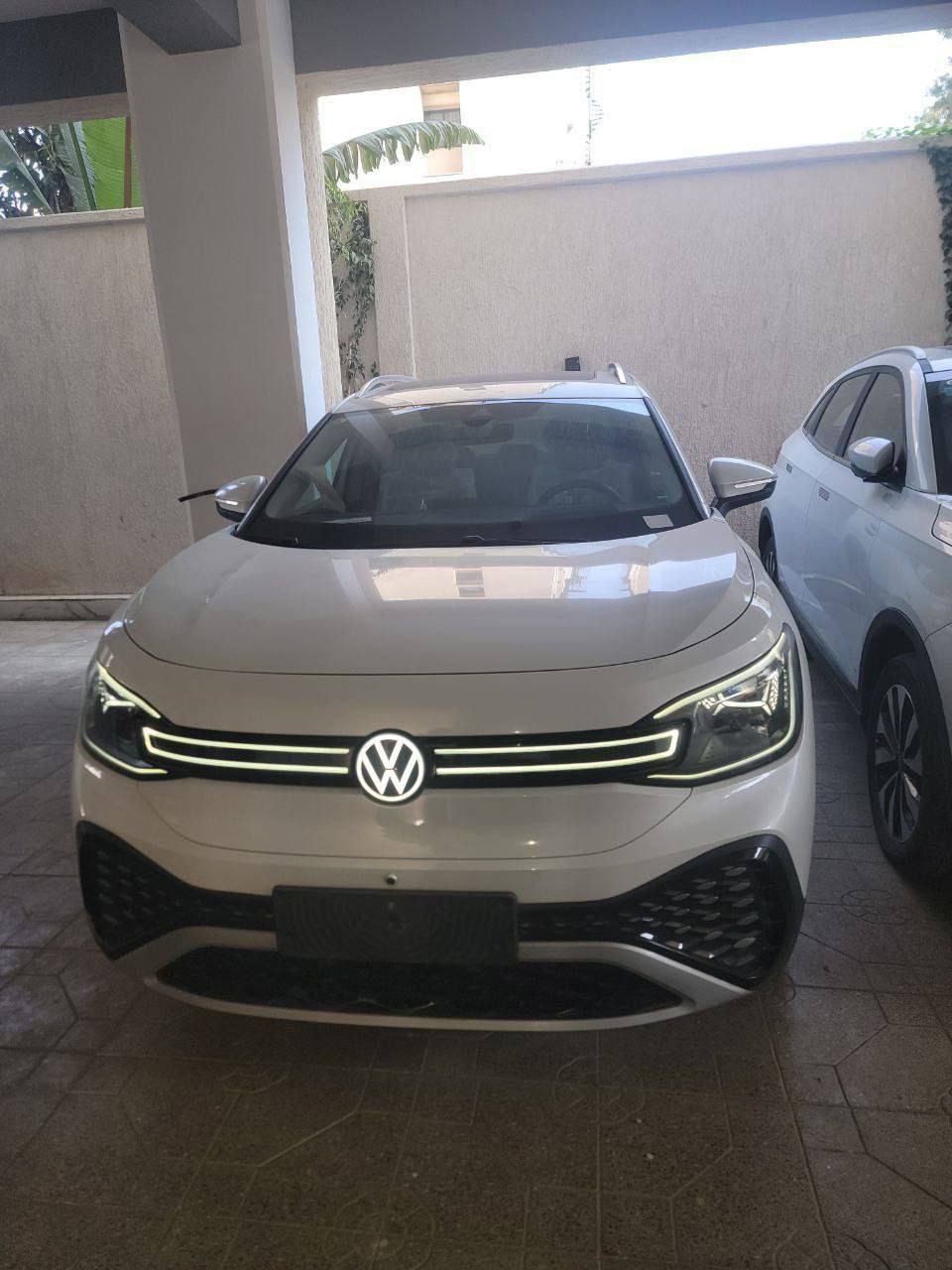 2024 Model-Volkswagen ID.6 Crozz Pro