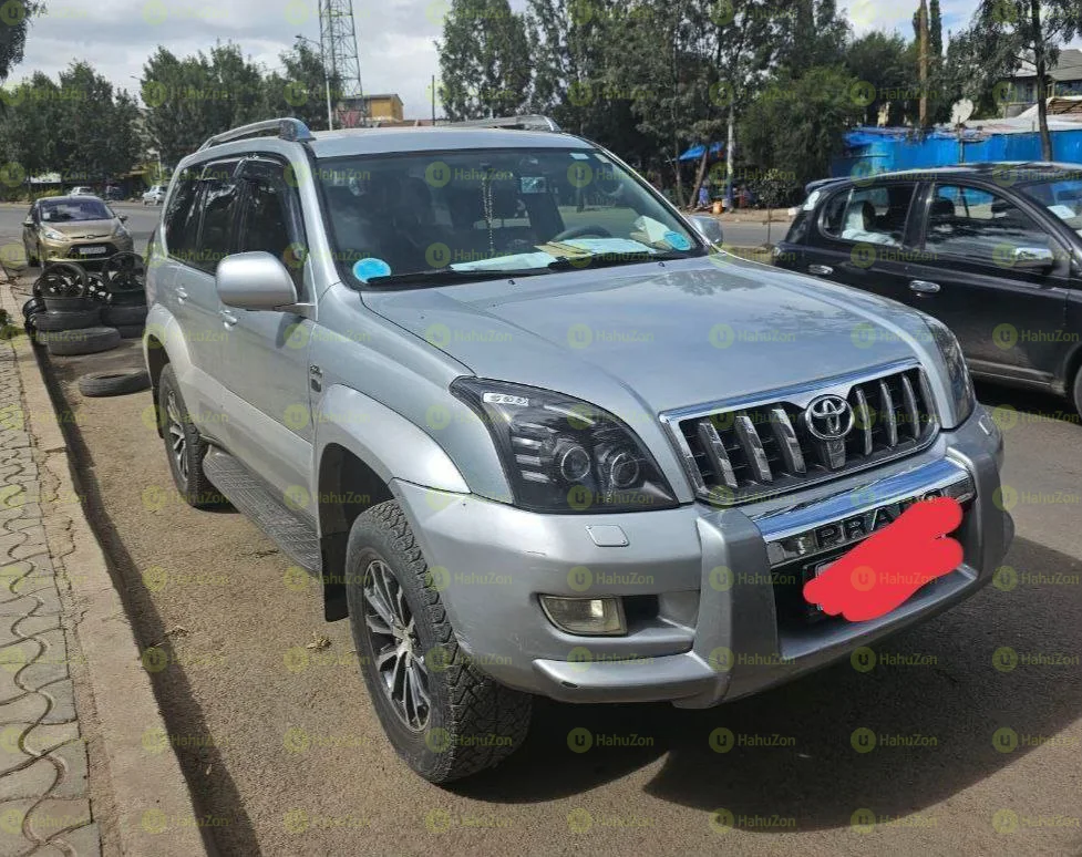 2005 Model-Toyota Land Cruiser Prado