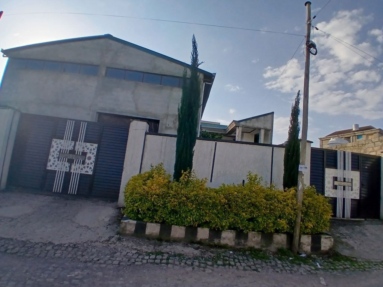 472 ካሬ የሚሸጥ ቤት በጃክሮስ አካባቢ