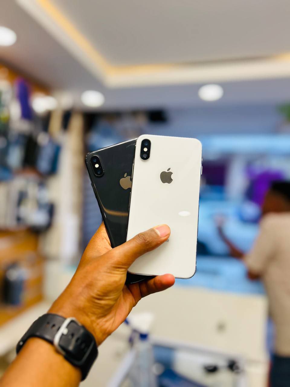 iPhone X