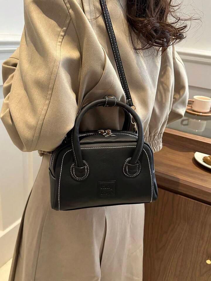 Very Beautiful & Classy Leather Look Hand Bag