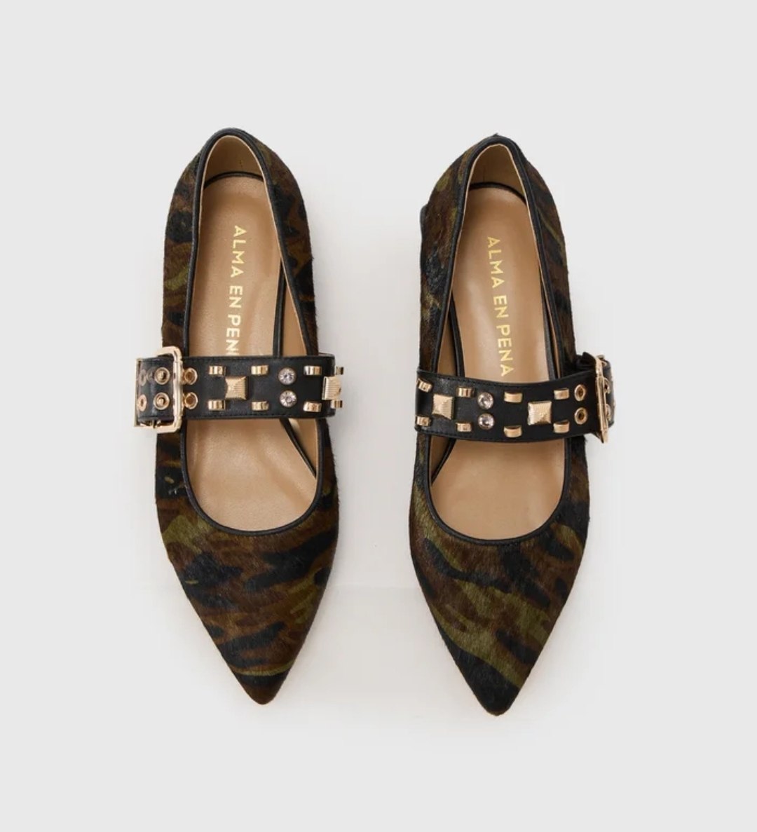 Alma En Pena Women's Shoes