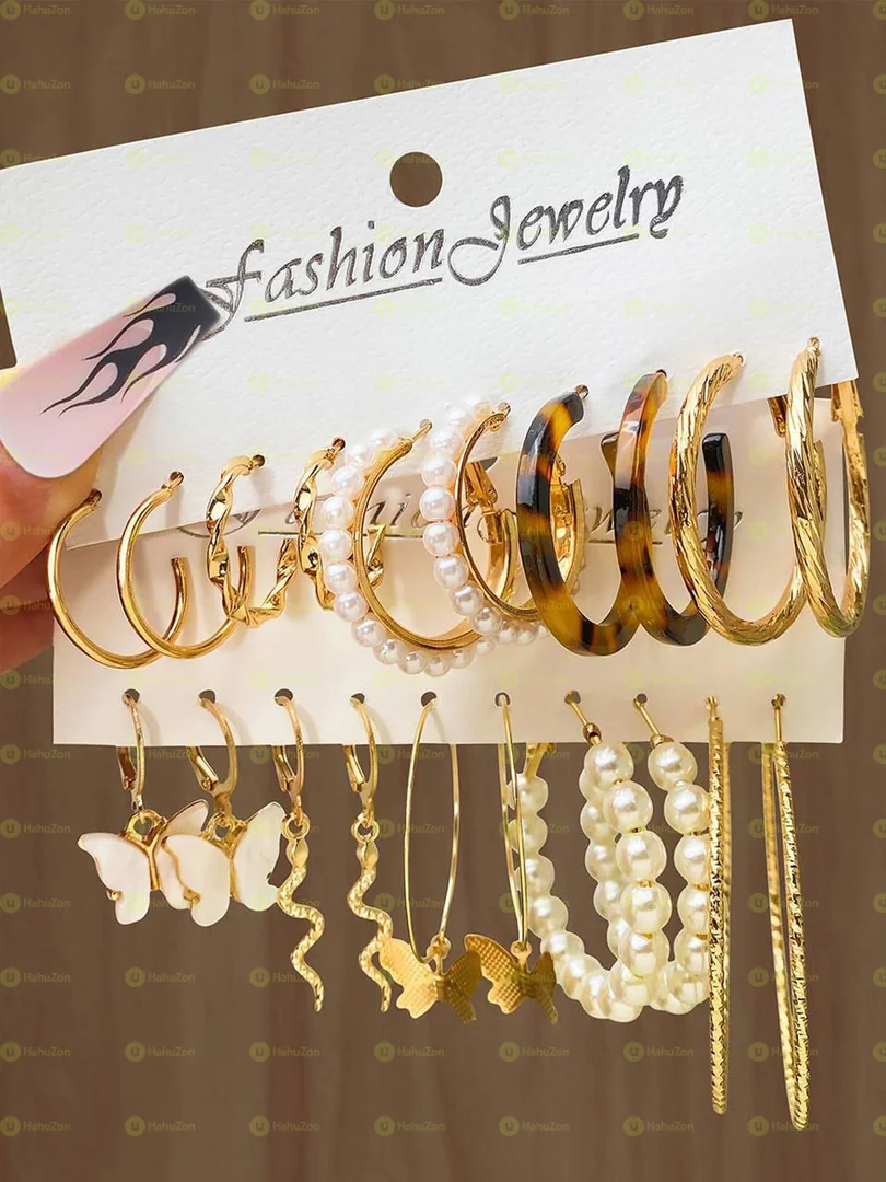 Causal Earrings Set