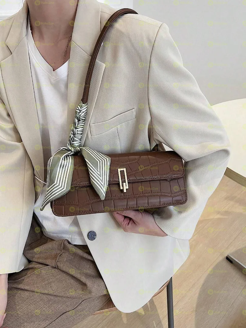 Europe Standard Classy Handbags