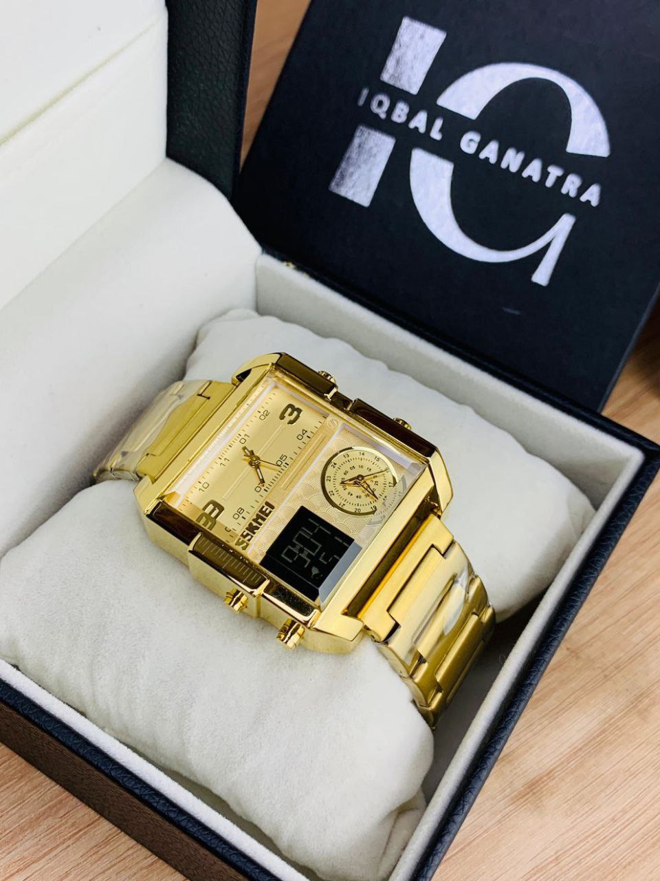 Skmei 1584 Men's Fashion Watches