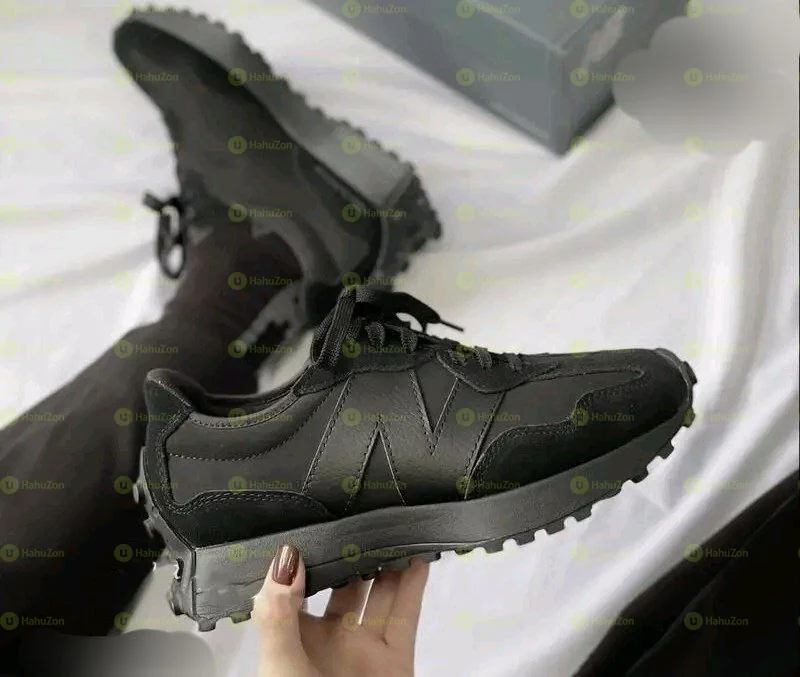 New Balance 327Women's Shoes